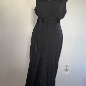 Elegant Black Sleeveless Jumpsuit